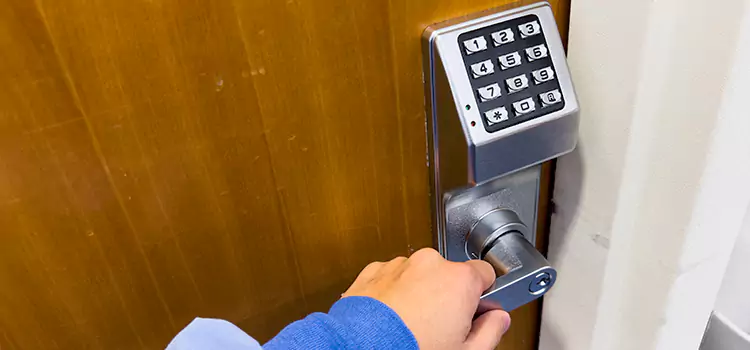 Why Choose Us for Your Keypad Lock Needs in Grayslake, IL?